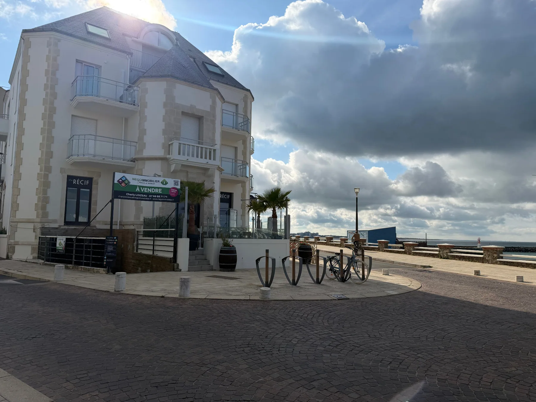 Façade et promenade